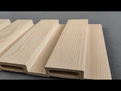 من السهل تركيب لوحة الحائط WPC المصنوعة من الخشب والبلاستيك المركب