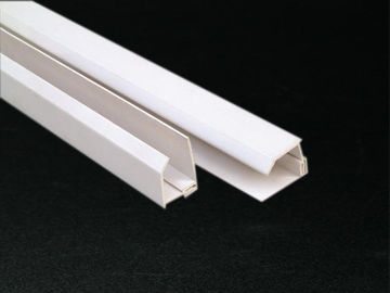 الغاية PVC كاب الخلوية PVC تريم التصفيح الأبيض مخصصة