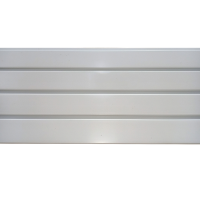 لوحات PVC Slatwall أبيض رمادي اللون الأسود لعرض جدار المرآب 4ft 8ft