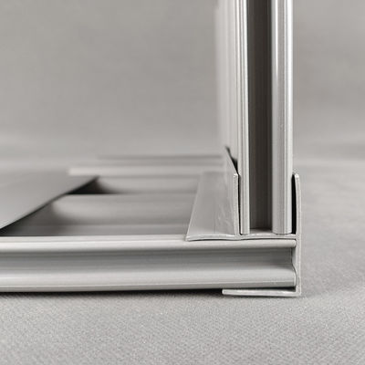 سعر جيد بثق ألواح PVC Slatwall رمادية مخصصة للجراج الانترنت