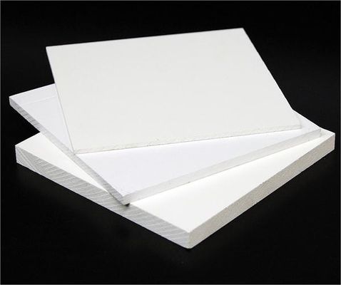سعر جيد Rotproof 10mm متجر أبيض pvc لوح / زبد لوح عزل ل زخرفيّ الانترنت