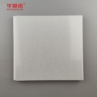 سعر جيد التصميم الحديث لون الفضة PVC السقف والجدار لوحة مقاومة للرطوبة الجدار لوحات Pvc ديكور المبنى متصل