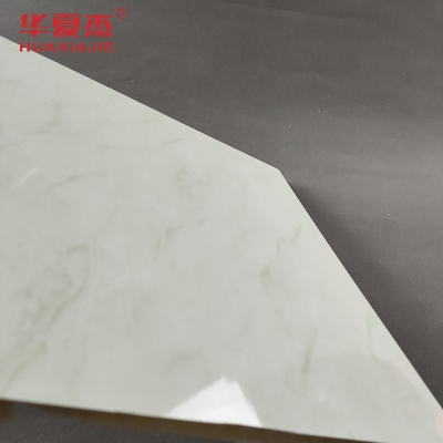 سعر جيد طباعة عالية اللمعان لوحة حائط من البولي فينيل كلورايد (PVC) ديكور حائط داخلي لوحة سقف من البولي فينيل كلورايد (PVC) مقاومة للماء الانترنت