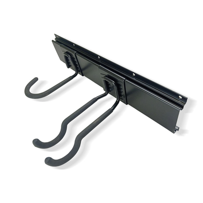 سعر جيد لوحات تخزين المرآب المعدنية Slatwall سوداء اللون مع خطافات ومسامير الانترنت