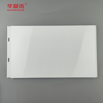 البيع الساخن الدائم 18'' Pvc لوحة الحائط لوحة السقف 96% محتوى Pvc لتزيين غسيل السيارات