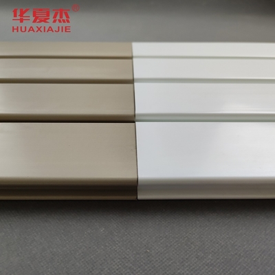 منظمة جدار المرآب بسهولة التثبيت ألواح PVC Slatwall