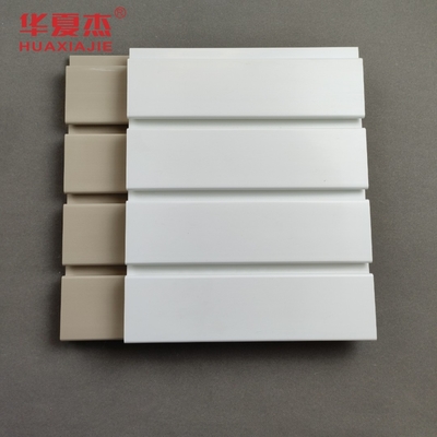 منظمة جدار المرآب بسهولة التثبيت ألواح PVC Slatwall