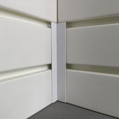 إدراج Huaxiajie Slatwall Pvc لتزيين جدران المنزل