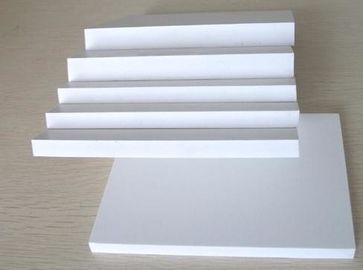سعر جيد 5mm - 35mm Hygeian بولي كلوريد الفينيل رغوة متن العرف الأبيض رغوة PVC ورقة مقاومة للماء الانترنت
