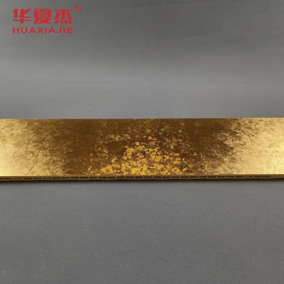 سعر جيد عملية التشطيب لوحة جدارية WPC سطح ناعم 600mm X 9mm لوحة تزيين الانترنت
