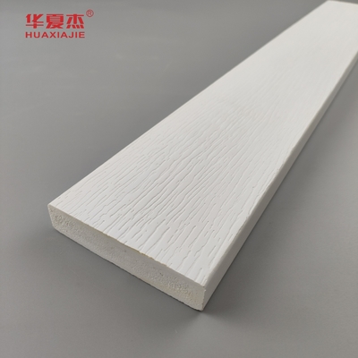 سعر جيد البيت اللون الأبيض PVC طلاء لوحة خالية من الرصاص الداخلية pvc ألواح الخشب الحبوب أو القوالب الخارجية الانترنت