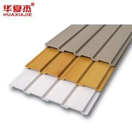 سعر جيد CE PVC المرآب لوحات Slatwall البلاستيك الجدار الكسوة لديلي الداخلية الانترنت