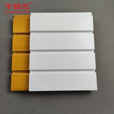 جودة عالية المتانة PVC Slatwall في أطوال مخصصة من 4ft و 8ft لوحة المرآب PVC مصنع